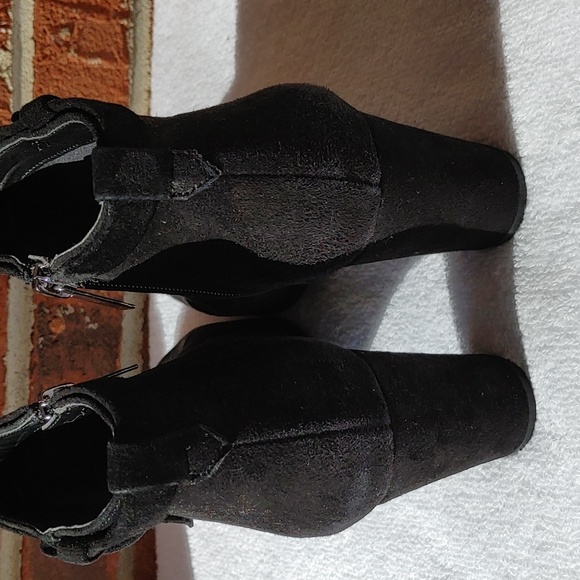 Bandolino Belluna Suede Bootie Size 8.5 - Picture 5 of 10